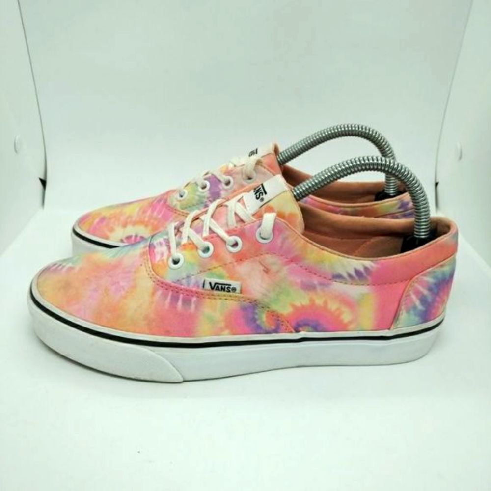 Vans Off The Wall Womens Multicolor Skateboard Shoes Sneakers Size 8.5‎ Pink